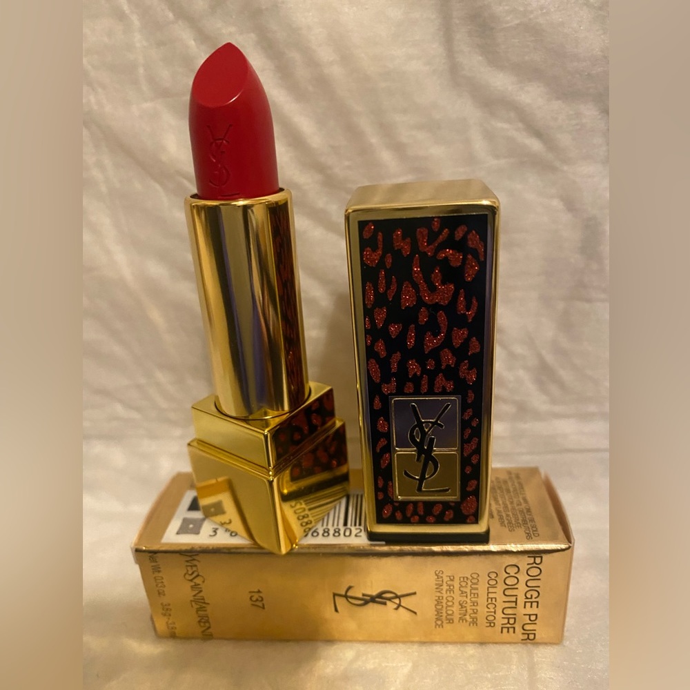 Yves Saint Laurent Rouge Pur Couture Collector Shade 137 WILDLY BORDEAUX